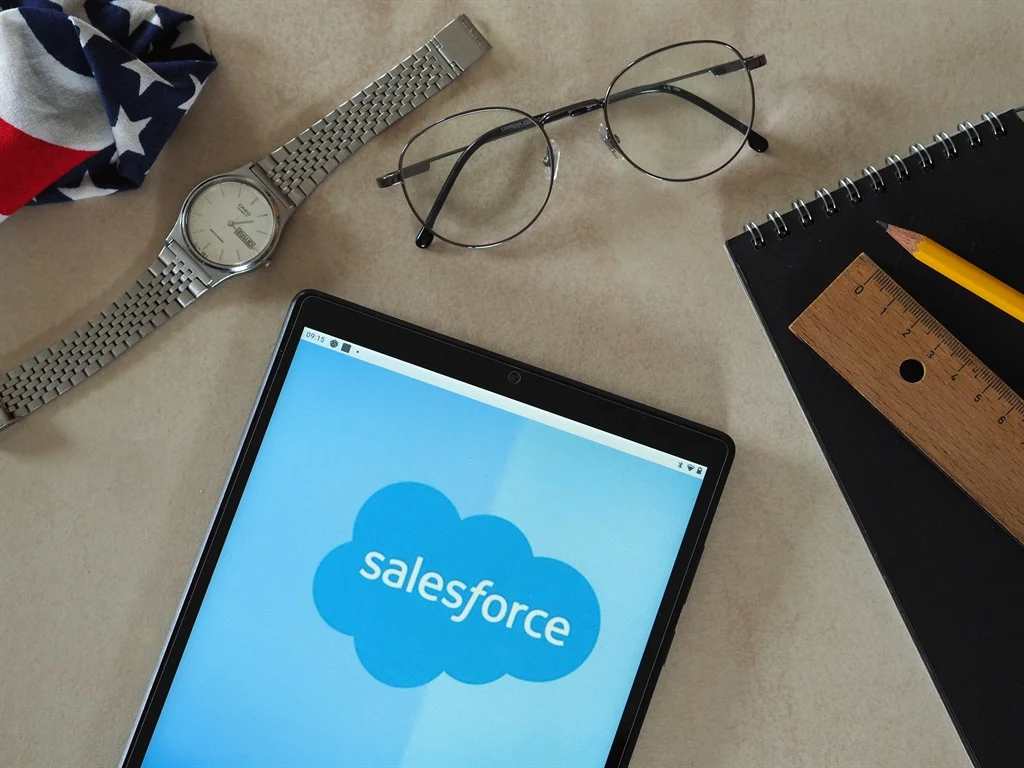 120a5f19a0524a9cb16f035a4750ed90 Salesforce, a software company, will cut thousands of jobs after hiring "too many people."