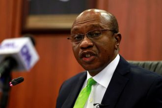 RTS2ZPYS 732x419 1 The CBN extended the window for using outdated naira notes.