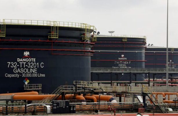 FG to commence naira crude oil sales to Dangote refinery October 1 FG to commence naira crude oil sales to Dangote refinery October 1